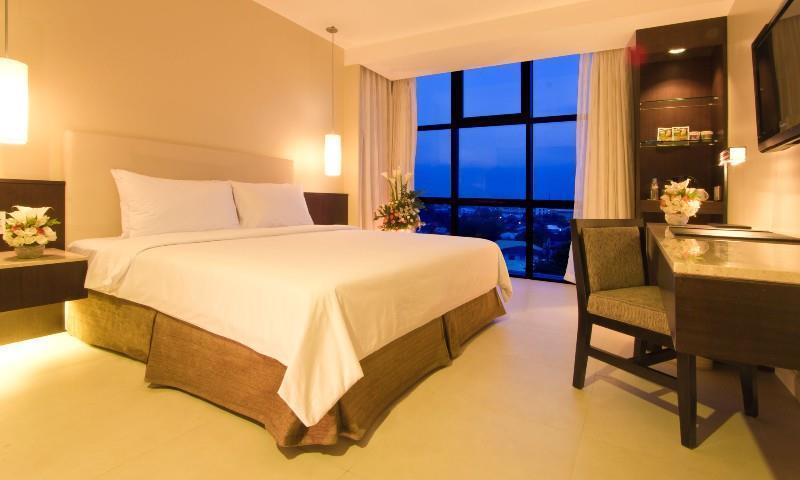 The B Hotel Alabang Muntinlupa City Zewnętrze zdjęcie